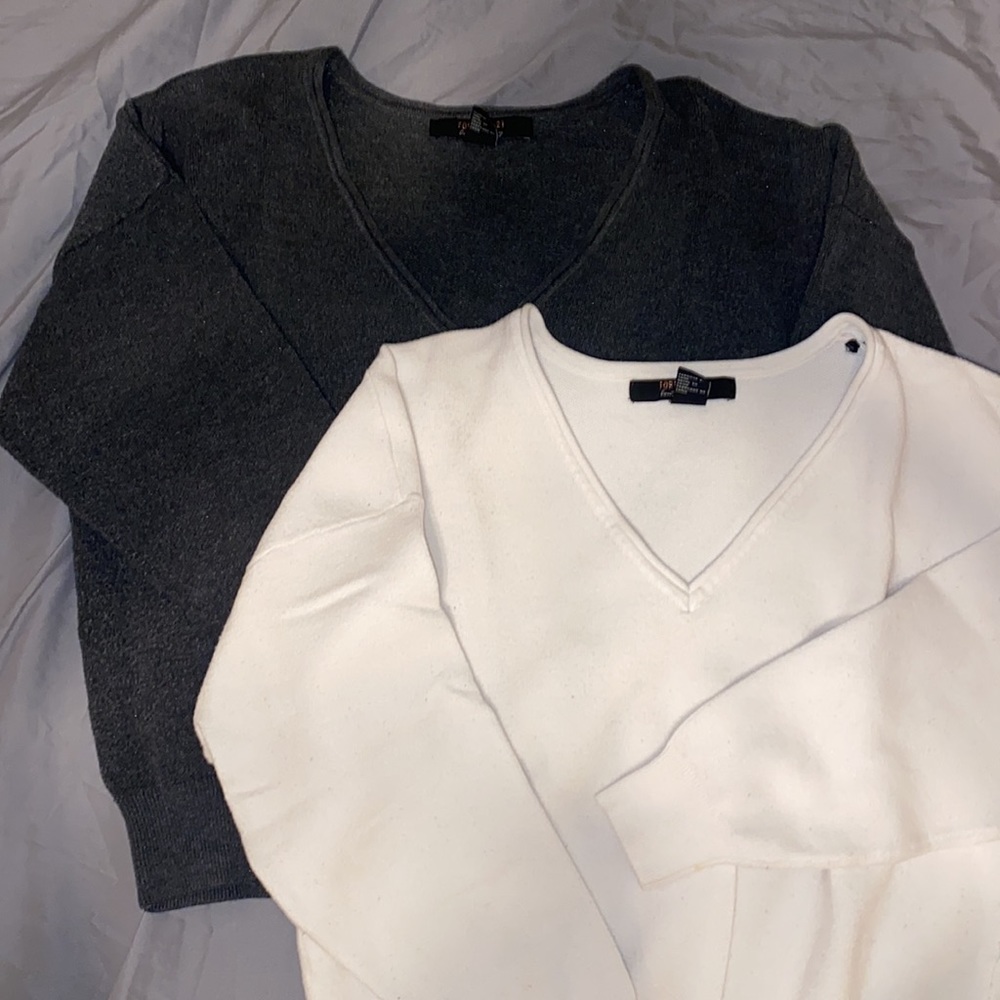 F21 Sweater in XS.